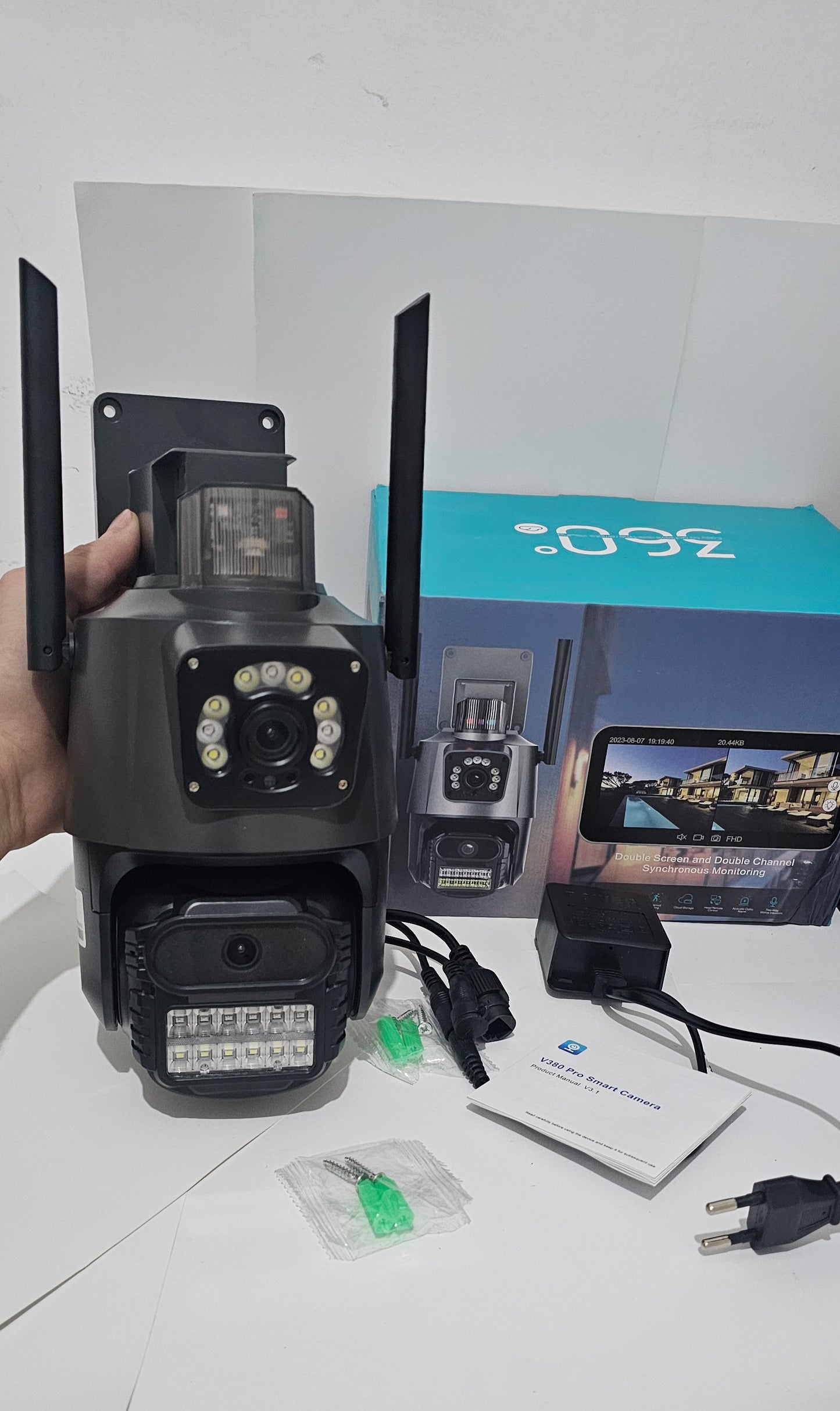 الكاميرا المخيفة 👻 لي تقضي على السارق 🚨